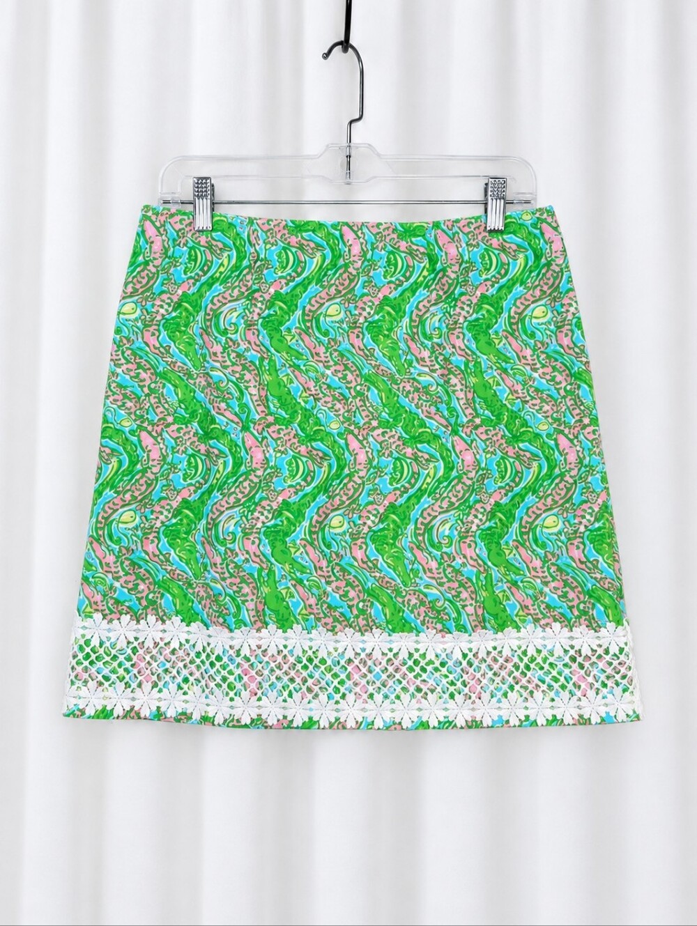 Lilly Pulitzer Frisky Business Alligator Print Lace Trim Green Pink Mini Skirt